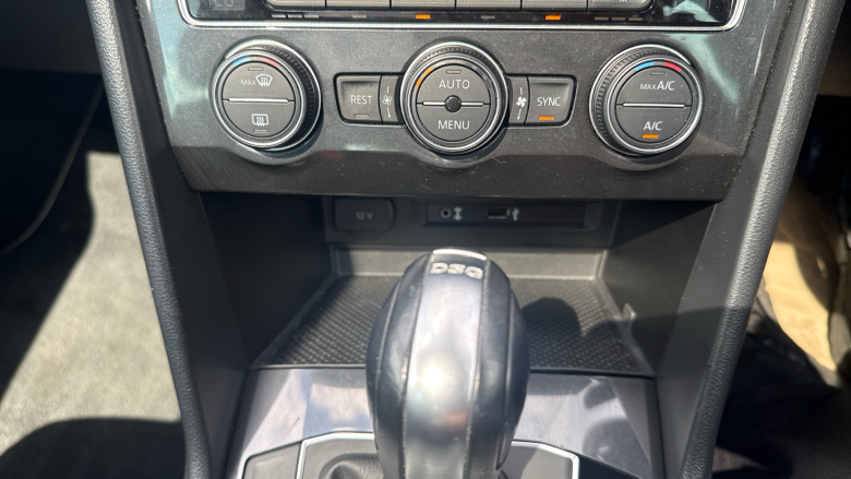 Volkswagen Tiguan 2.0 TSi 180 4Motion SEL 5dr DSG Petrol Estate